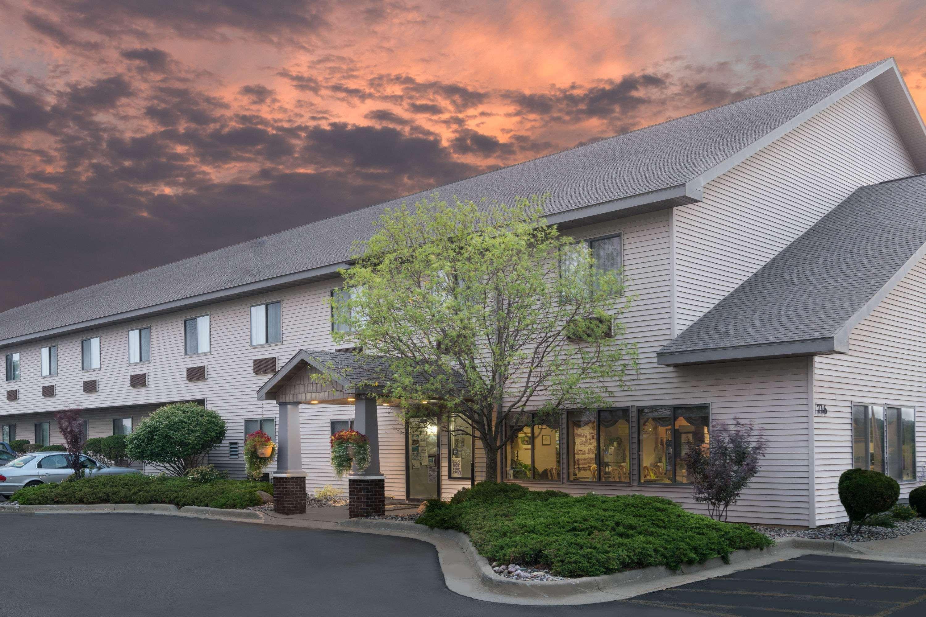 ซูเปอร์ 8 บาย วินด์แฮม สปาร์ตา Motel Sparta ภายนอก รูปภาพ