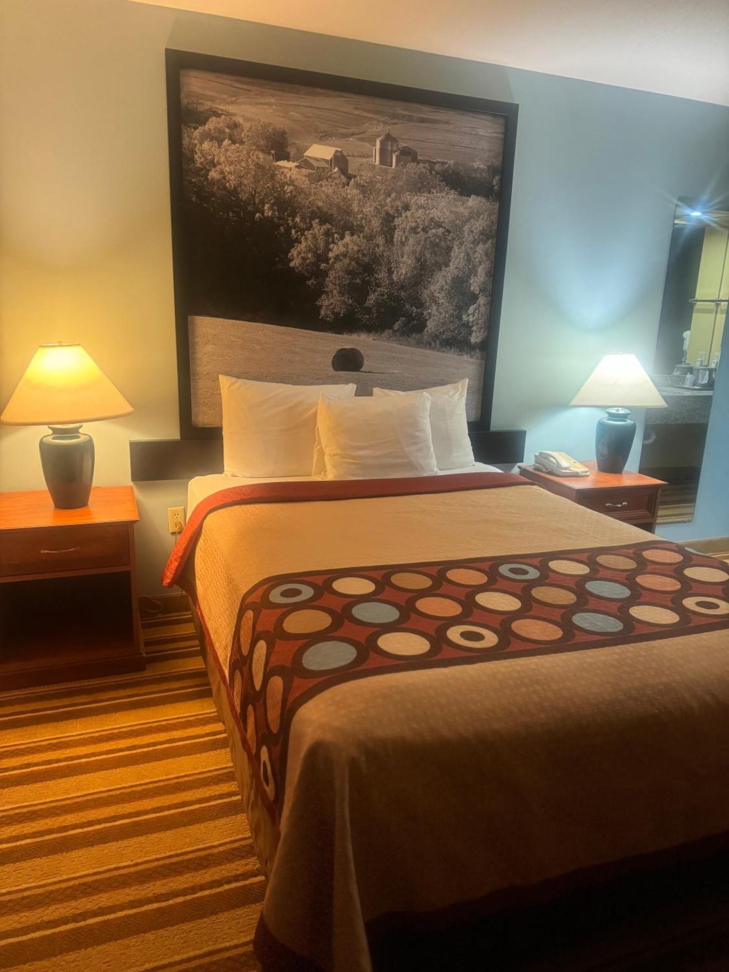 ซูเปอร์ 8 บาย วินด์แฮม สปาร์ตา Motel Sparta ภายนอก รูปภาพ