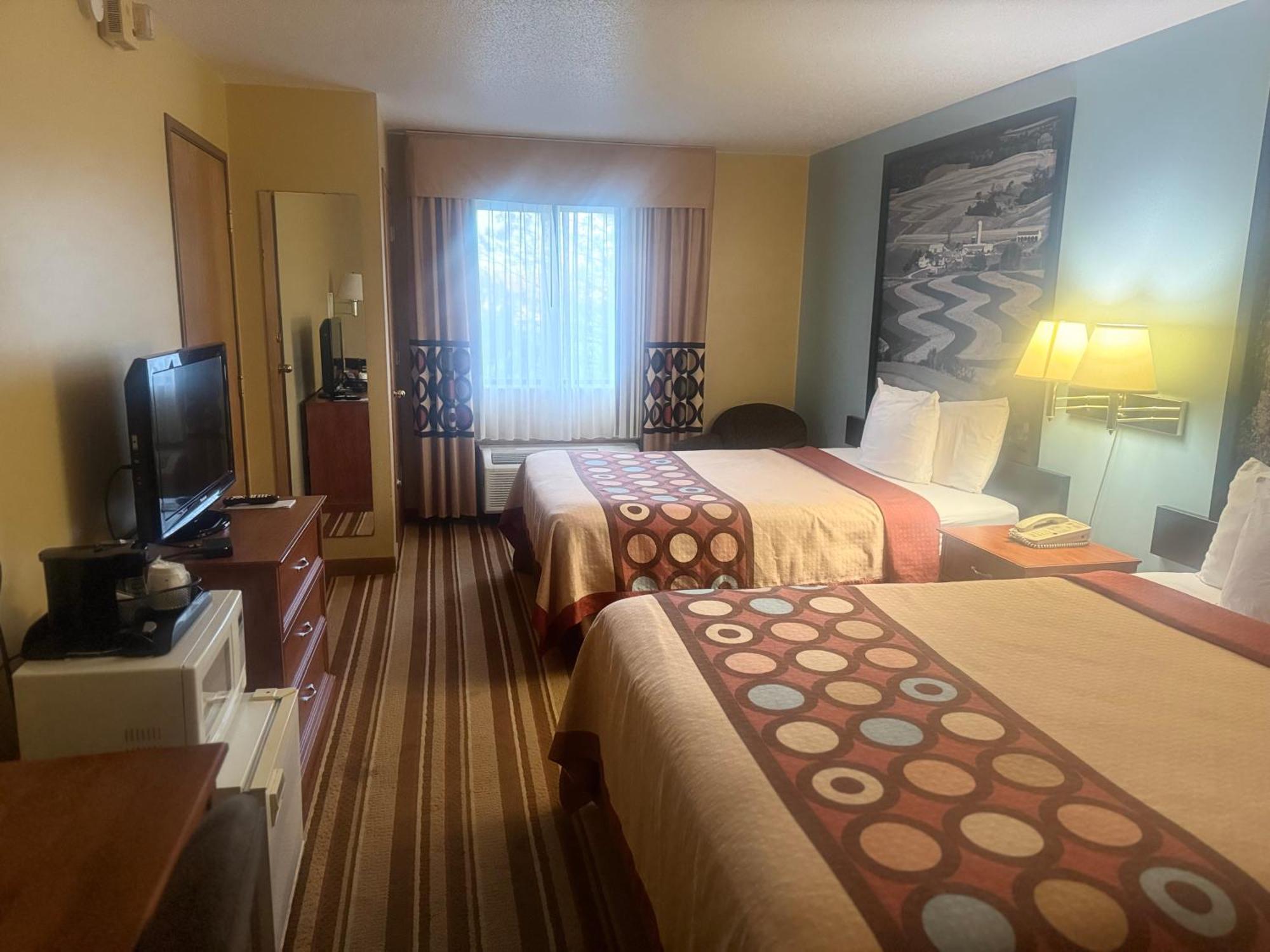 ซูเปอร์ 8 บาย วินด์แฮม สปาร์ตา Motel Sparta ภายนอก รูปภาพ