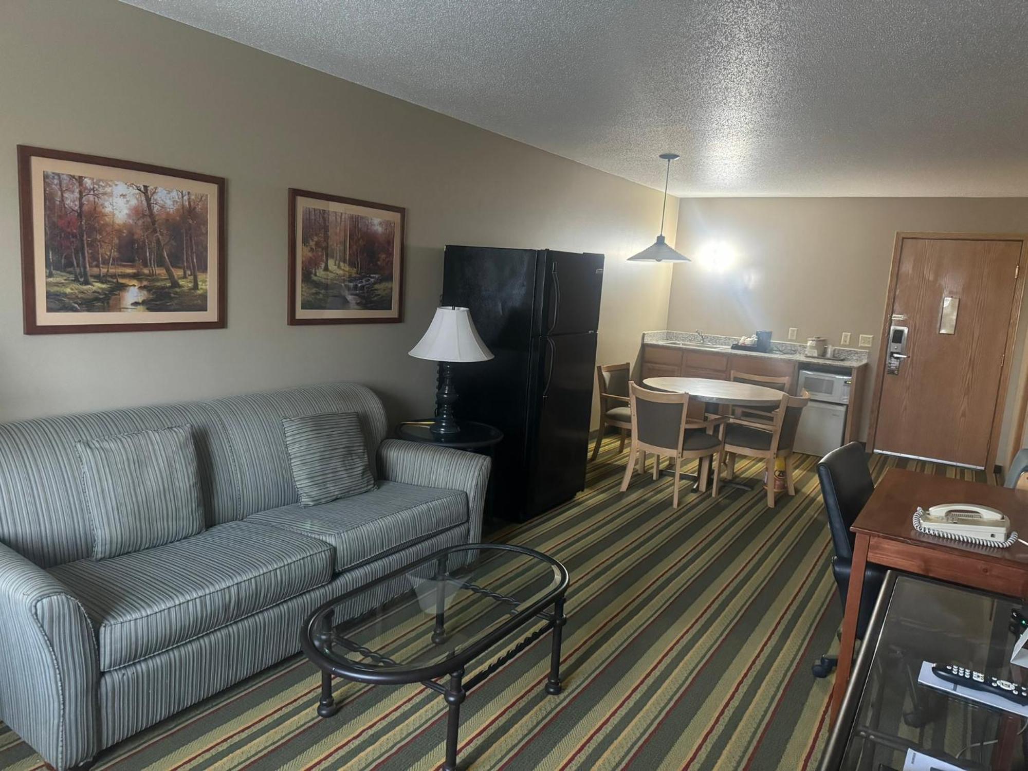 ซูเปอร์ 8 บาย วินด์แฮม สปาร์ตา Motel Sparta ภายนอก รูปภาพ